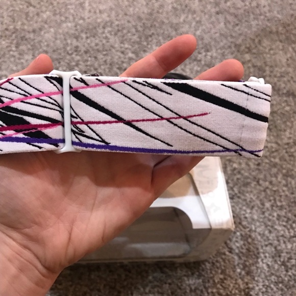 Oakley O-Frame MX Violet Rocker w/ Clear Goggles - Picture 4 of 16